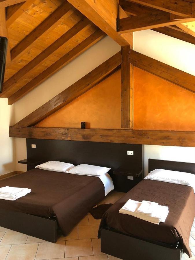 La Siesta Bed&Residence Cardano Al Campo Exterior photo