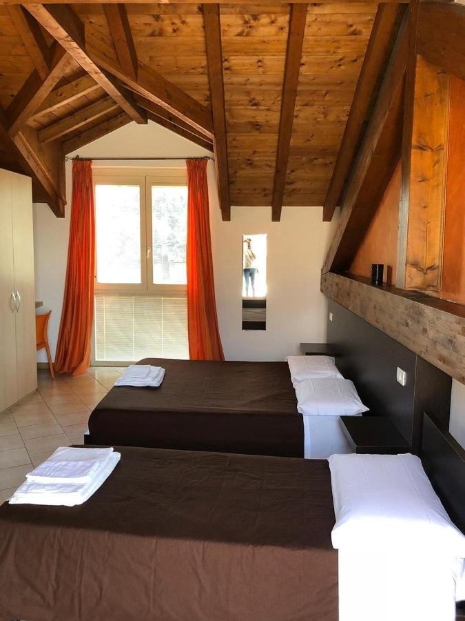 La Siesta Bed&Residence Cardano Al Campo Exterior photo